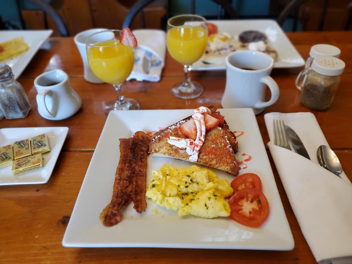 Cleveland House Inn Newport Kültér fotó